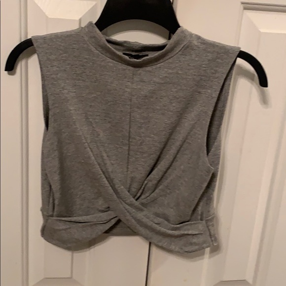 Topshop Tops - Top Shop Crop top. US 10/M Topshop Tops - Top Shop Crop top. US 10/M